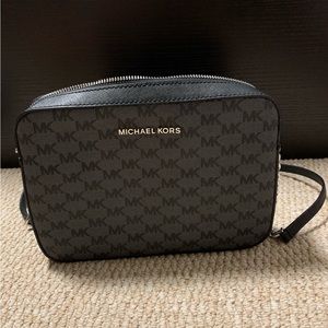 Michael Kors Leather Crossbody Bag - NWOT